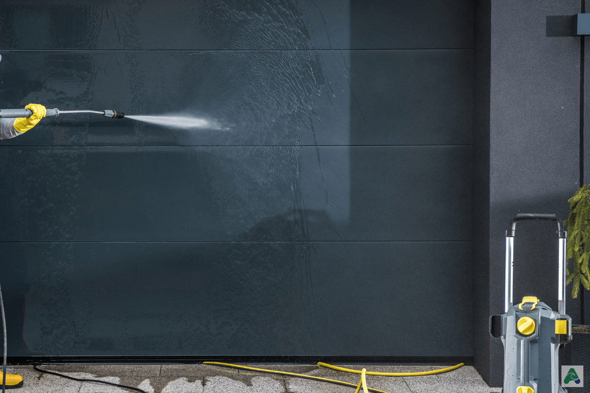 Leistung-Reinigung von Garagen & Einfahrten